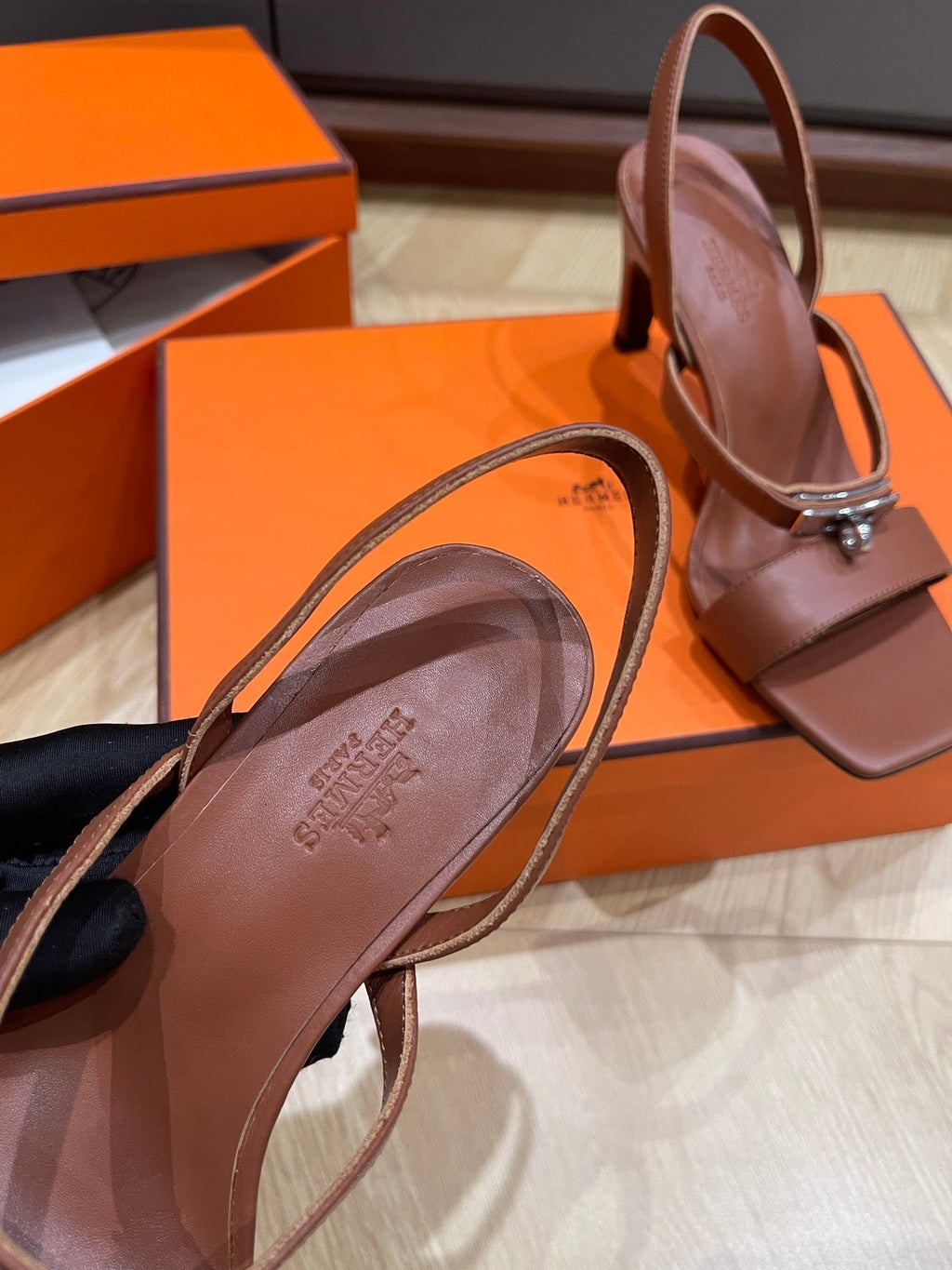 HERMES GLAMOUR 75 SANDAL CHOCOLATE CALFSKIN