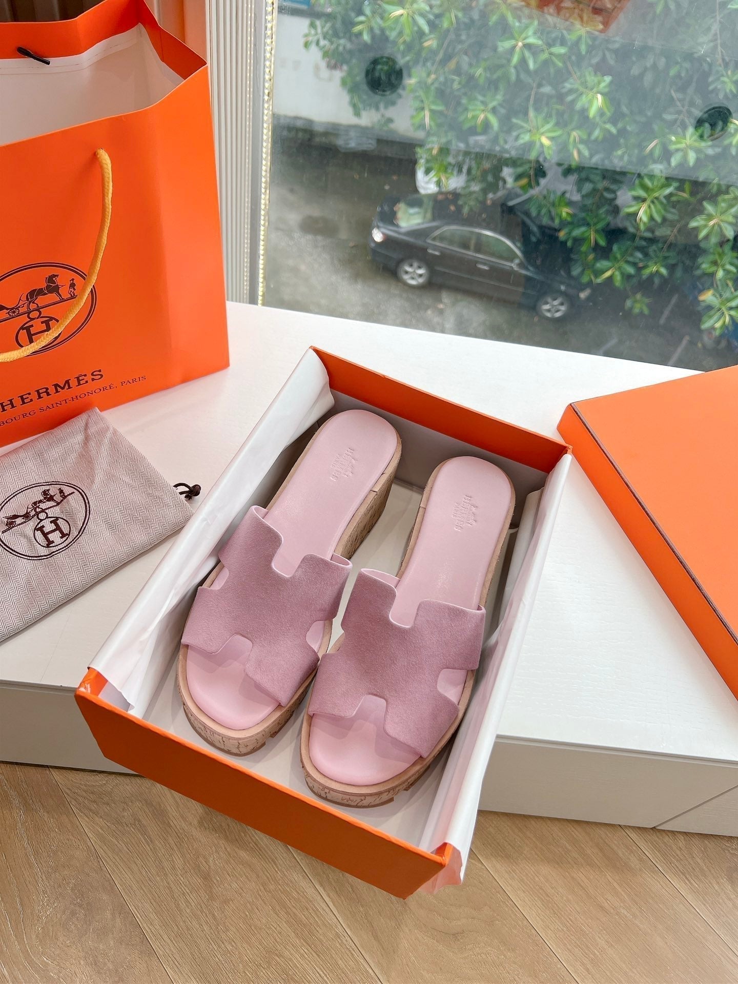 HERMES EZE 65 SANDAL PASTEL PINK SUEDE
