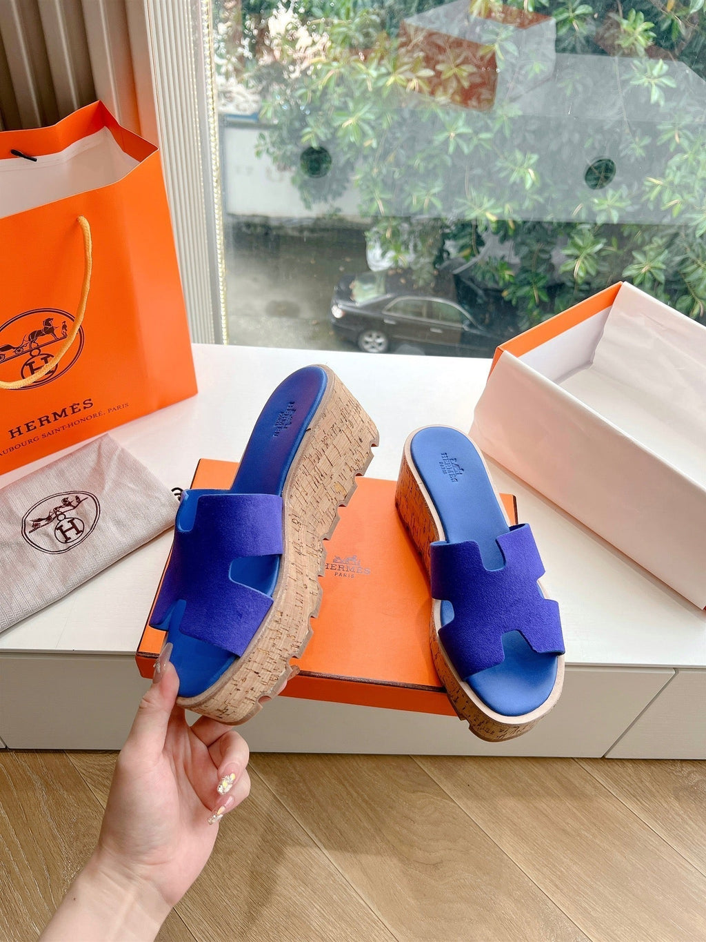 HERMES EZE 65 SANDAL NAVY SUEDE
