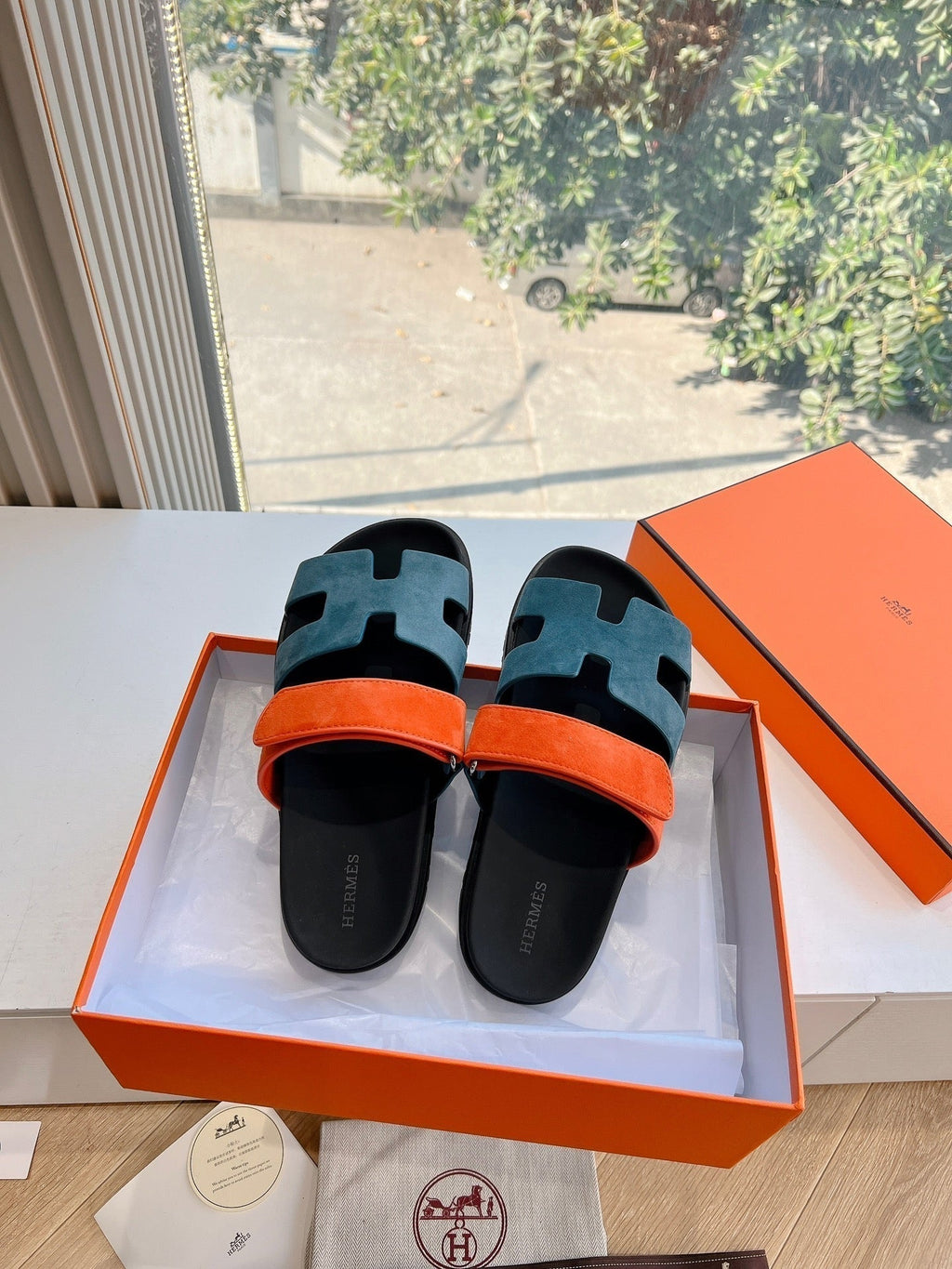 HERMES CHYPRE SANDAL IN TEAL GREEN MIX FIRE ORANGE SUEDE