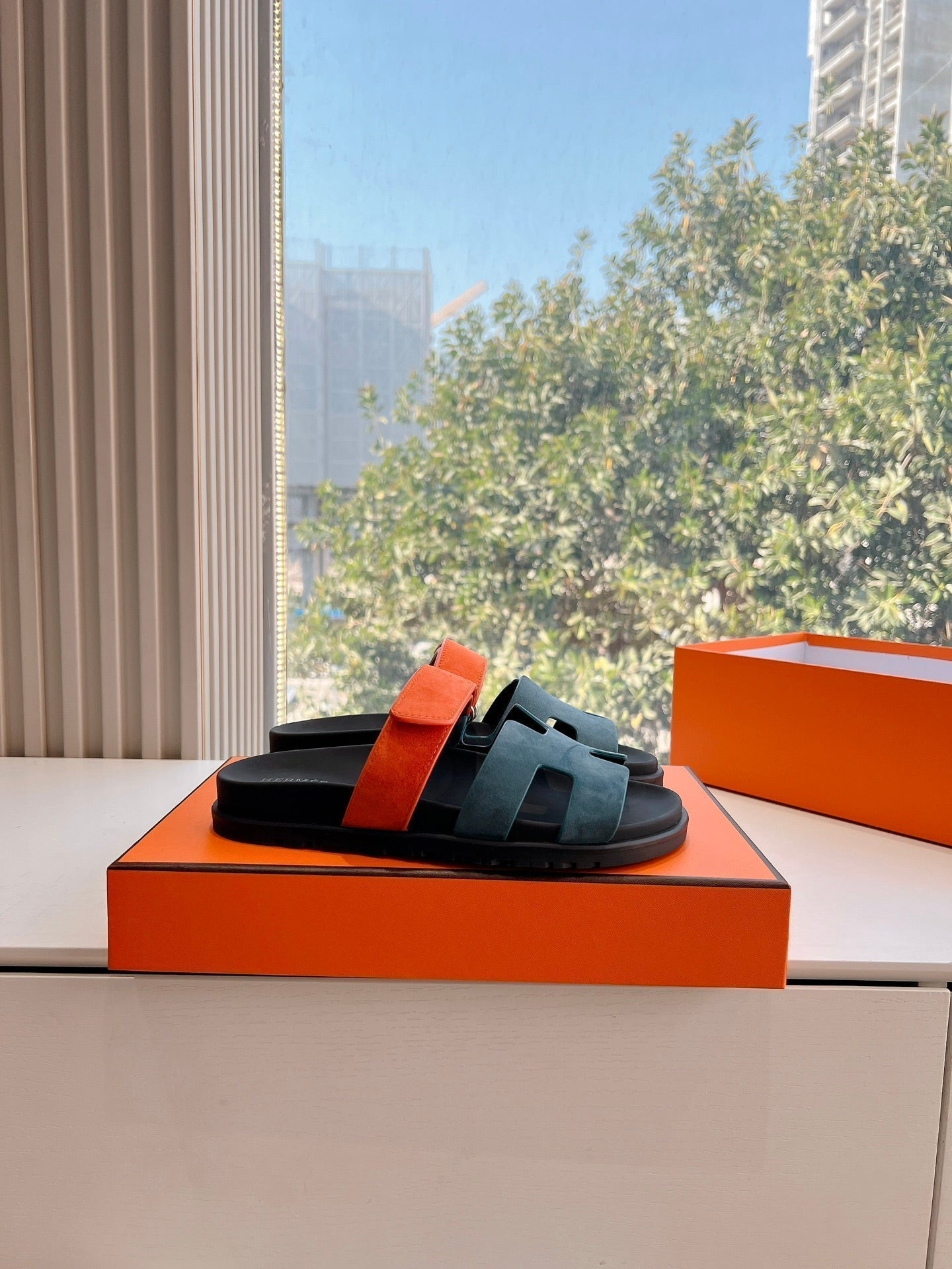 HERMES CHYPRE SANDAL IN TEAL GREEN MIX FIRE ORANGE SUEDE