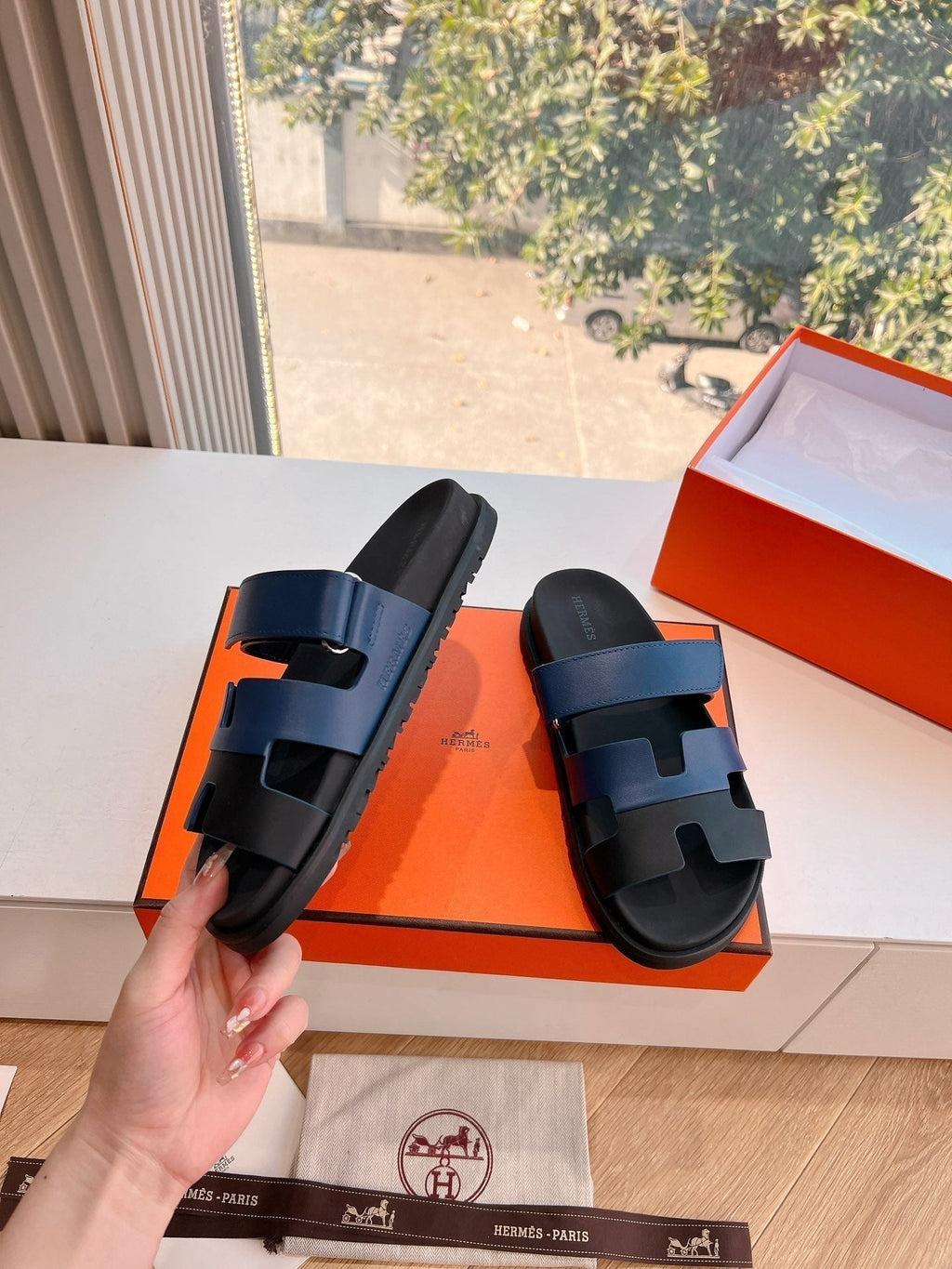 HERMES CHYPRE SANDAL IN AEGEAN BLUE MIX BLACK CALFSKIN