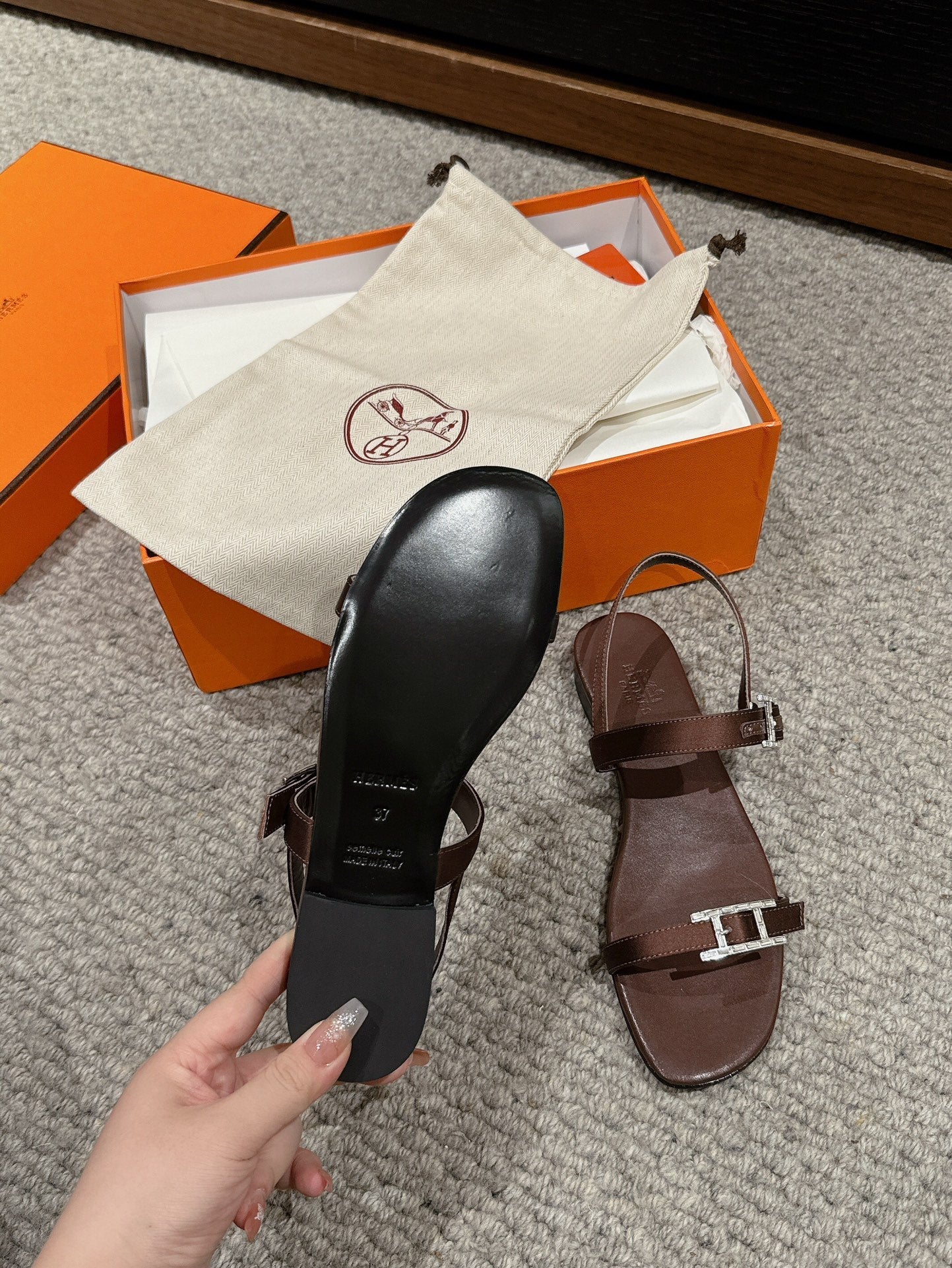HERMES BUCKLE SANDAL CHOCOLATE CALFSKIN