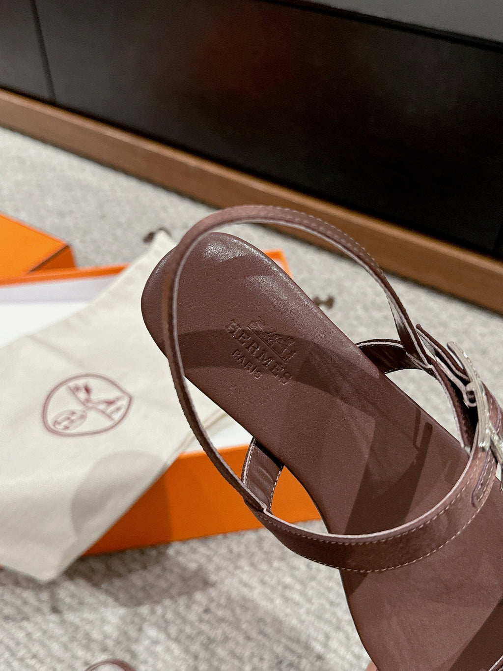 HERMES BUCKLE SANDAL CHOCOLATE CALFSKIN