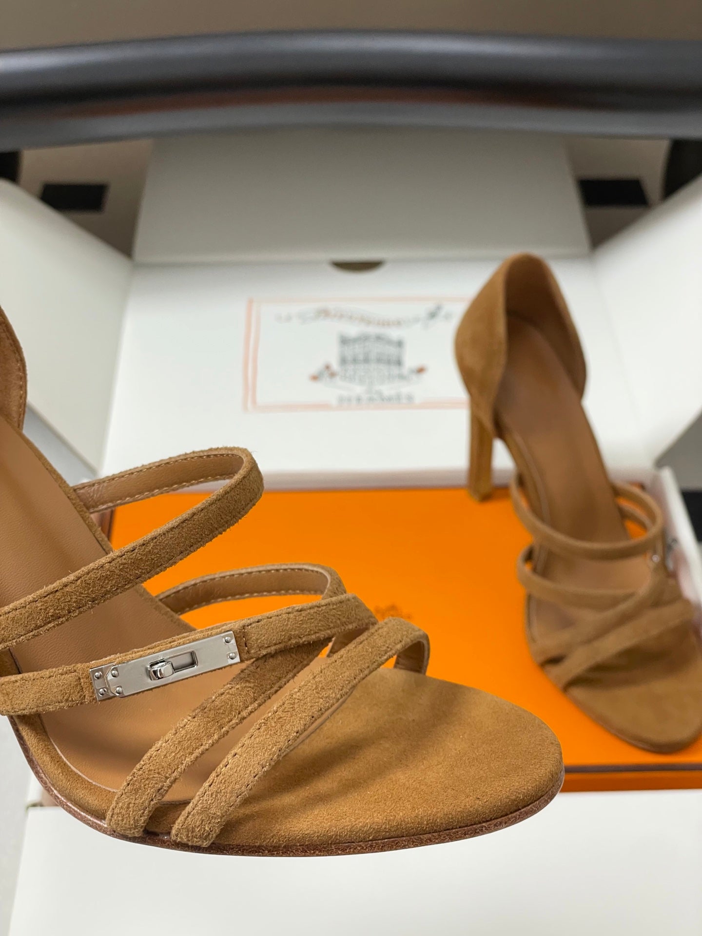 HERMES 25S HIGH-HEEL SANDAL 105 MM IN BROWN SUEDE
