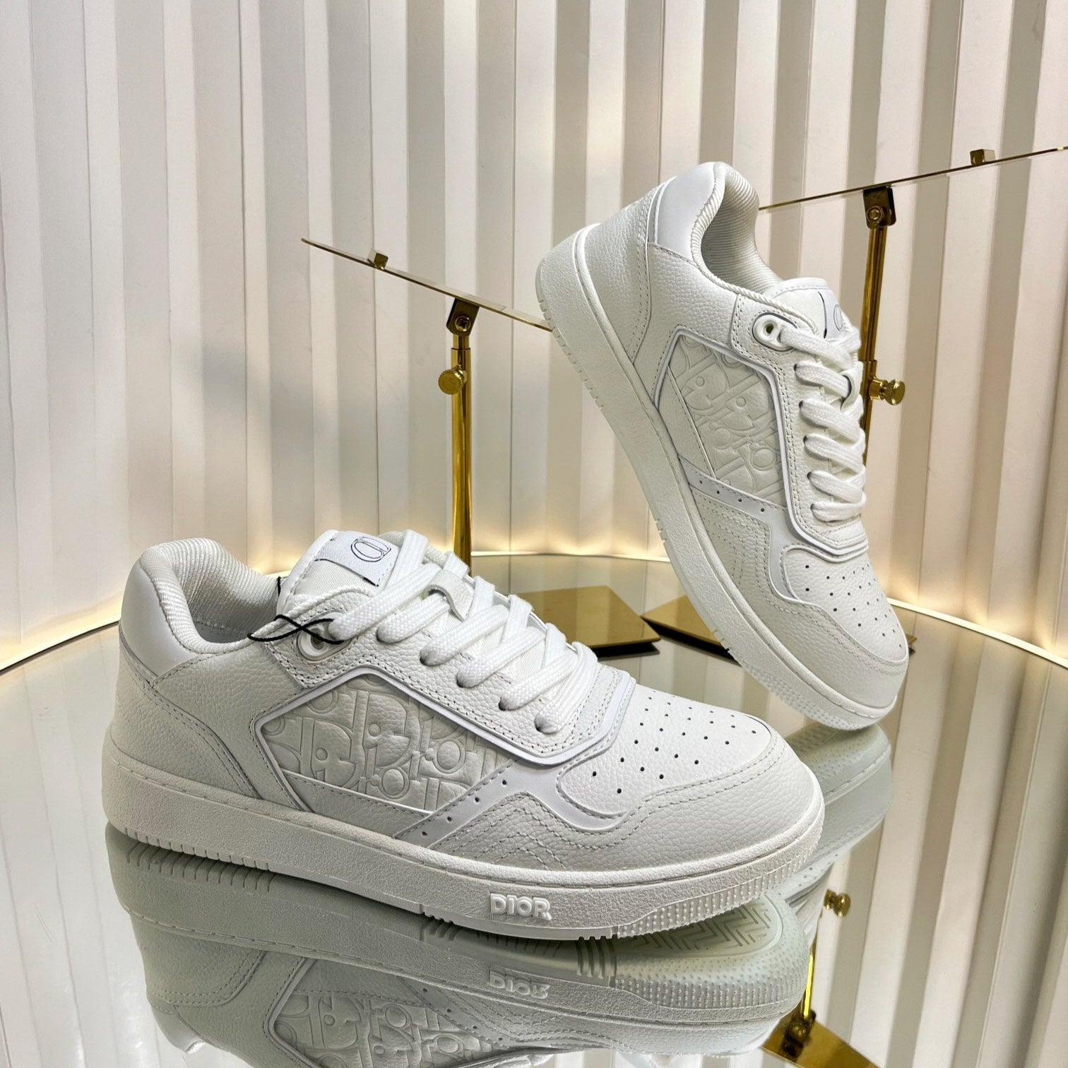 DIOR B27 LOW-TOP SNEAKER WHITE SMOOTH CALFSKIN