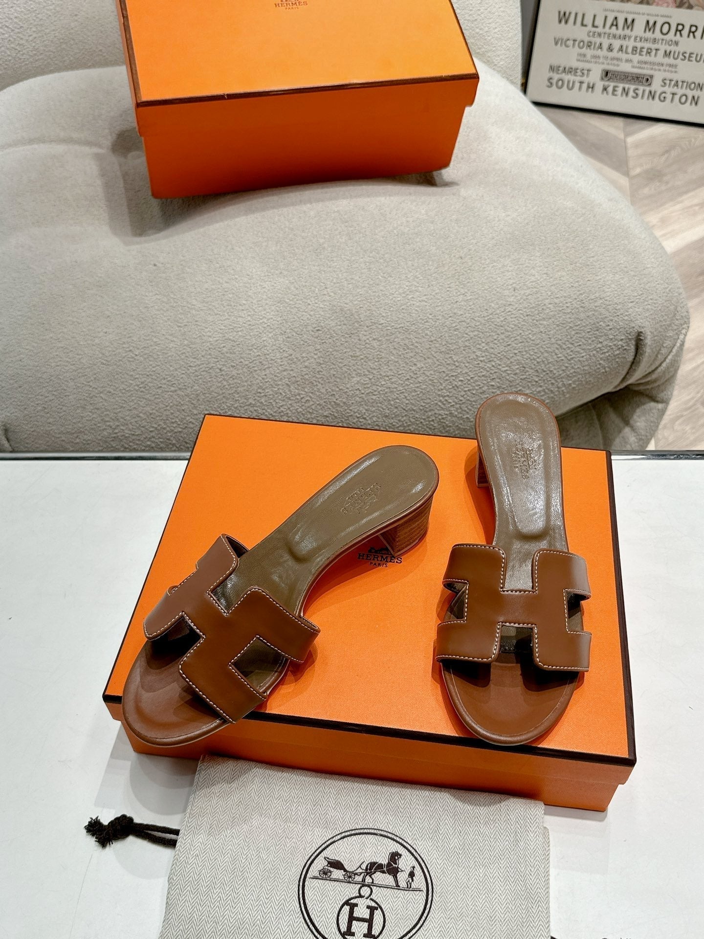 HERMES 0ASIS SANDAL SEPIA CALFSKIN CLASSIC