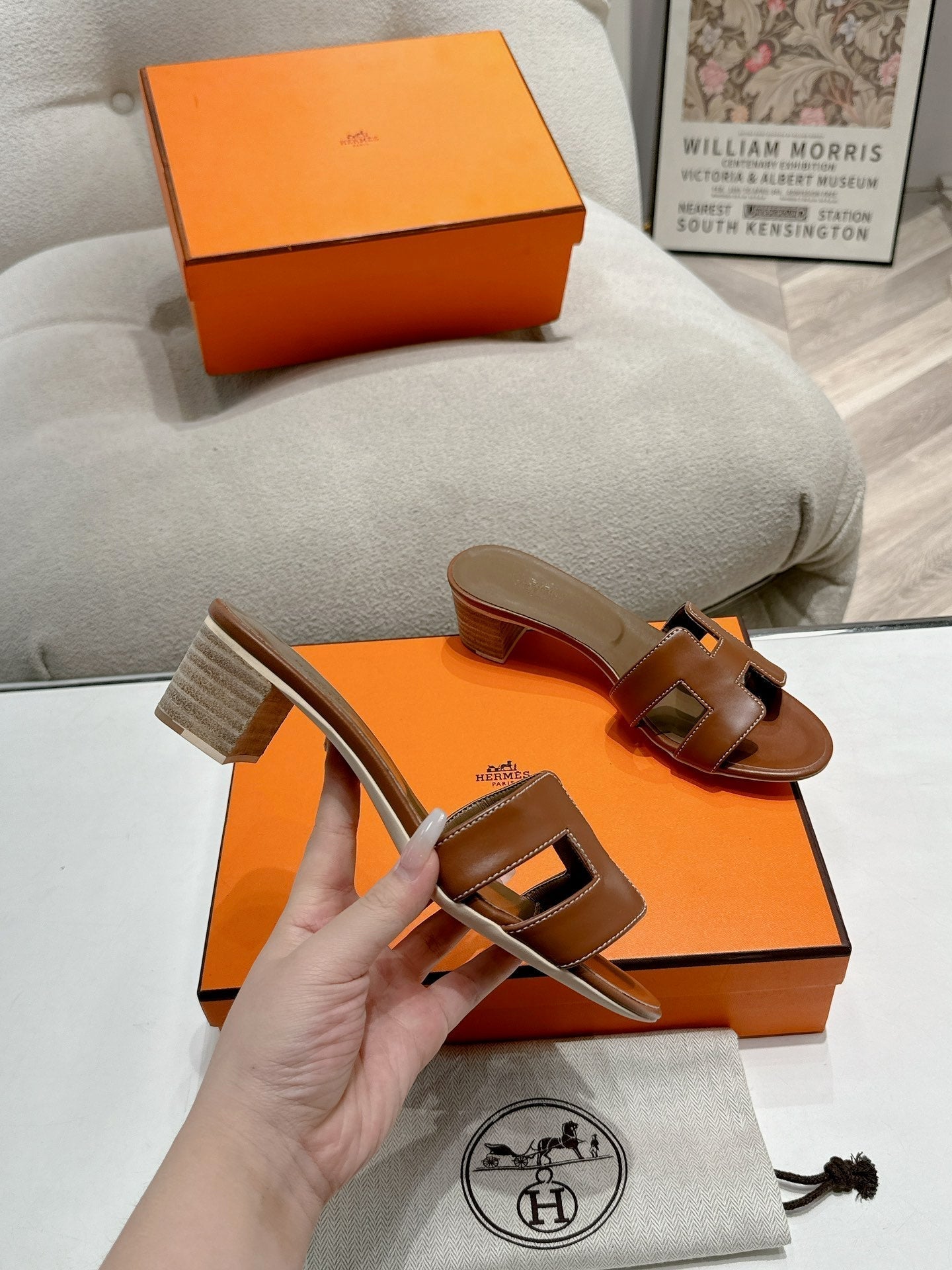 HERMES 0ASIS SANDAL SEPIA CALFSKIN CLASSIC