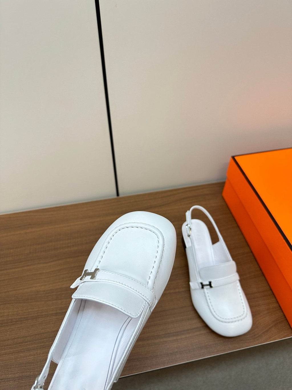 HERMES Infinie 50 pump white
