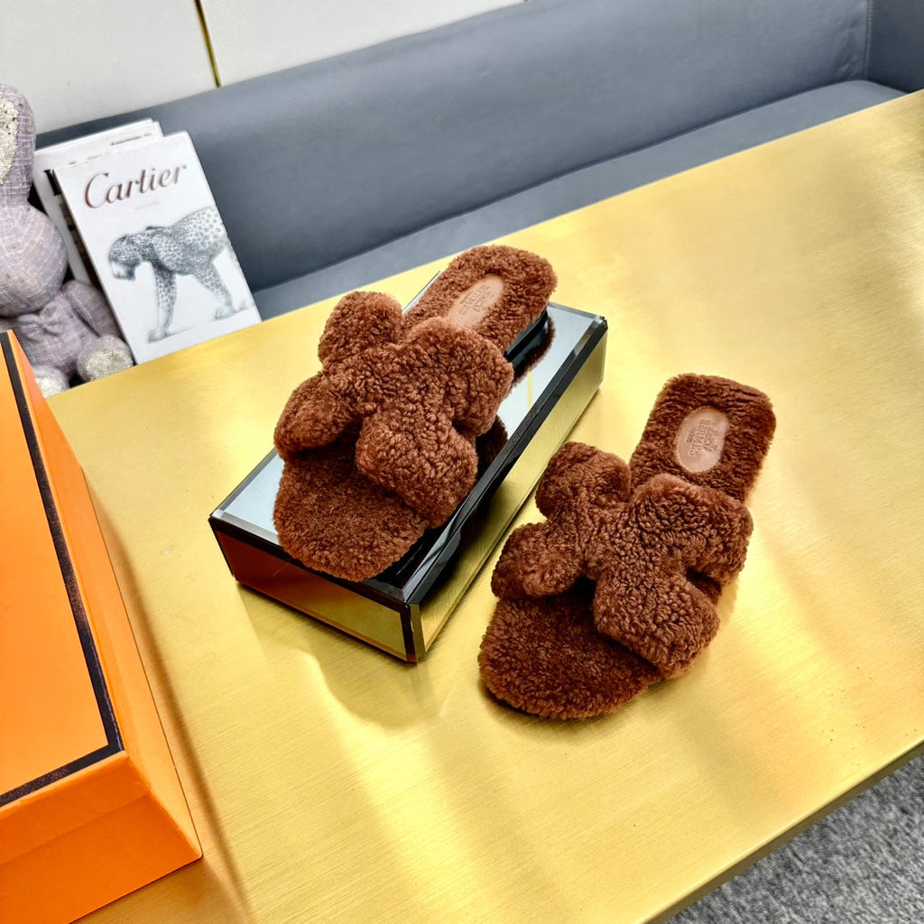 HERMES 0RAN SHEARLING SANDALS UMBER BROWN