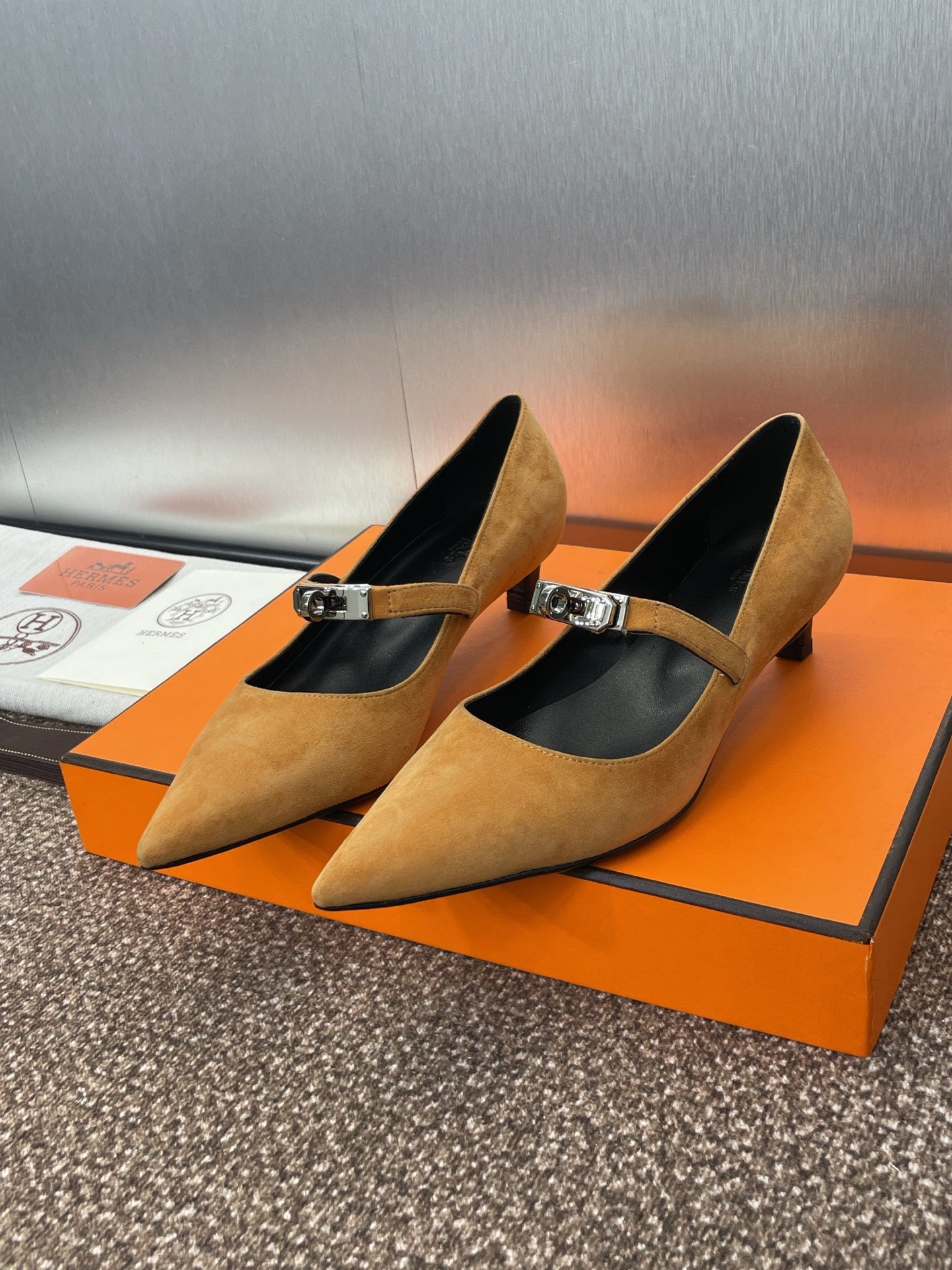 HERMES KIARA 40 MM PUMP IN BRONZE BROWN SUEDE