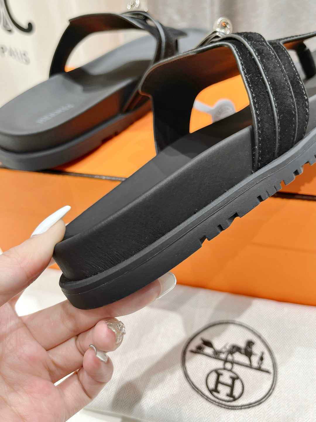 HERMES EMPIRE SANDAL BLACK SUEDE