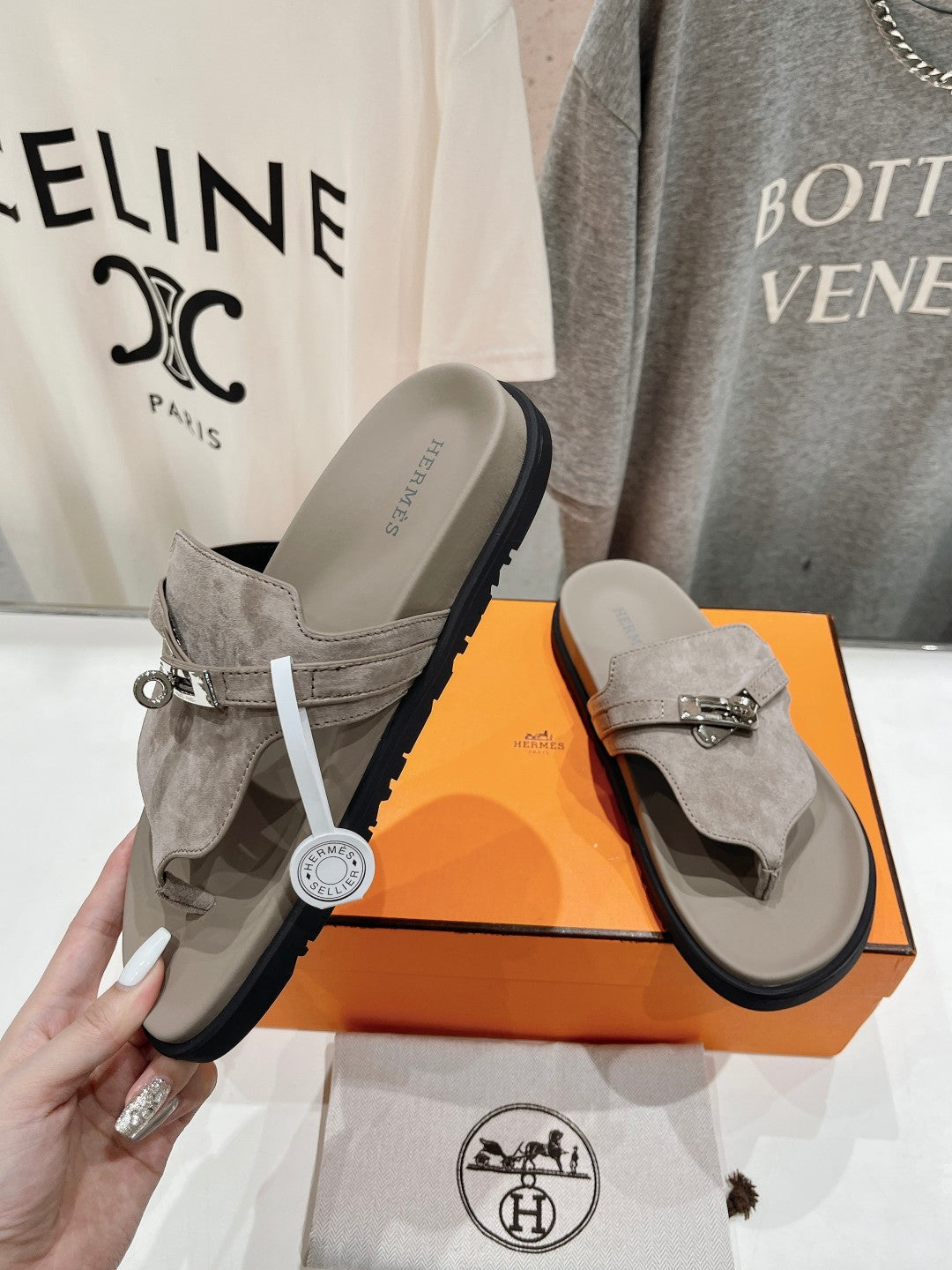 HERMES EMPIRE SANDAL LIGHT GRAY SUEDE