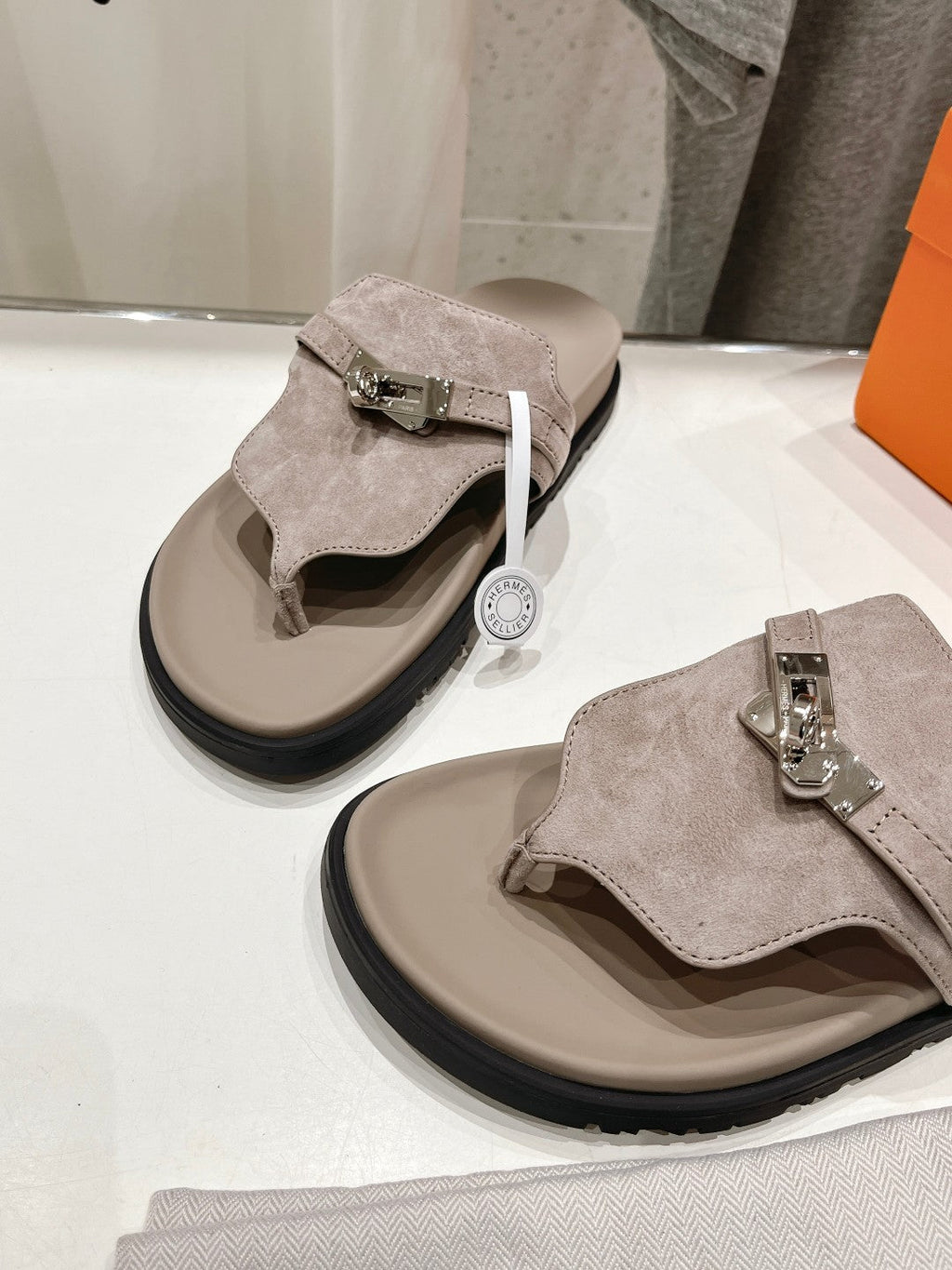 HERMES EMPIRE SANDAL LIGHT GRAY SUEDE