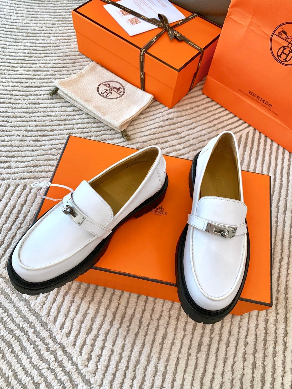 HERMES ICONE LOAFER IN WHITE CALFSKIN