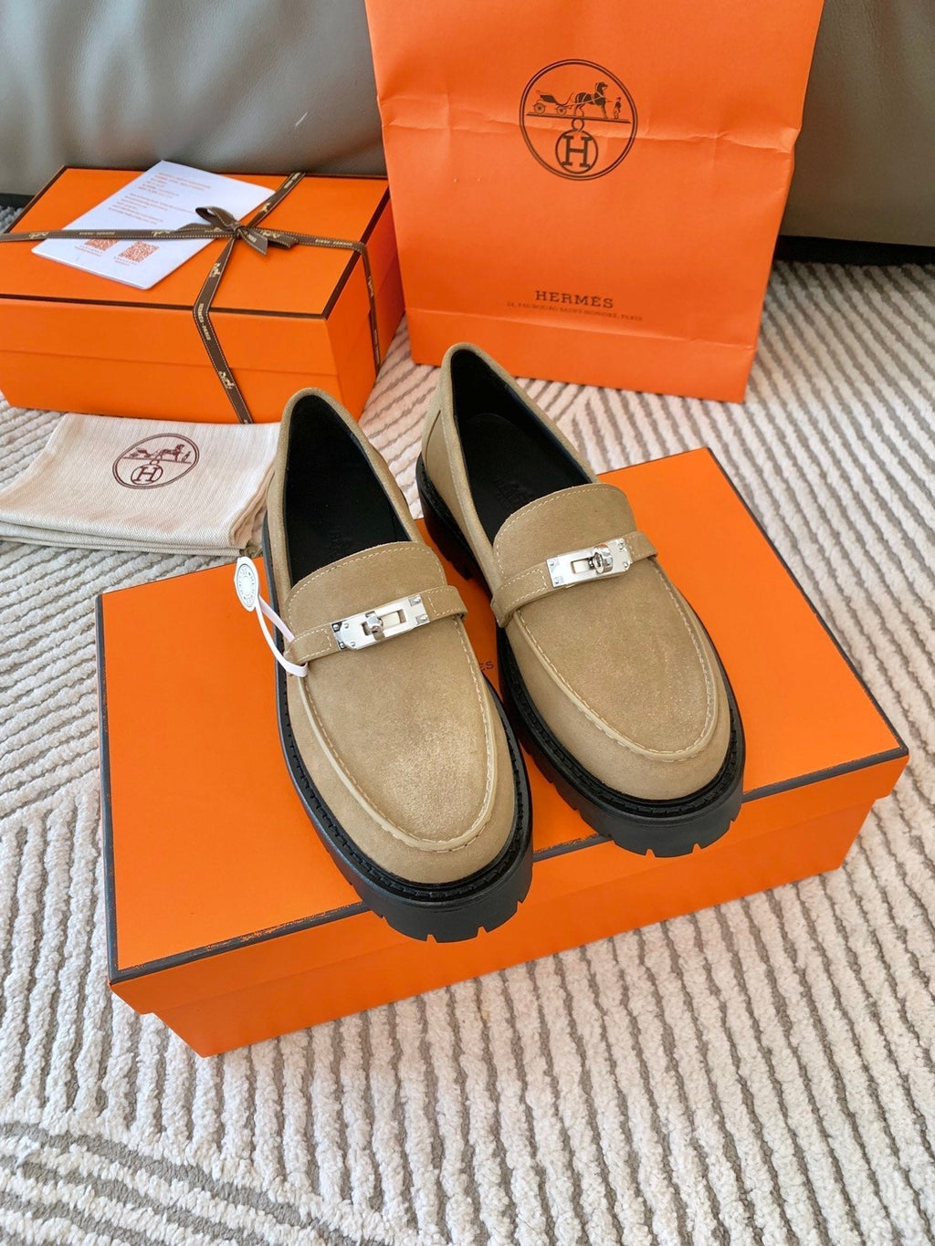 HERMES ICONE LOAFER IN TORTILLA BROWN SUEDE