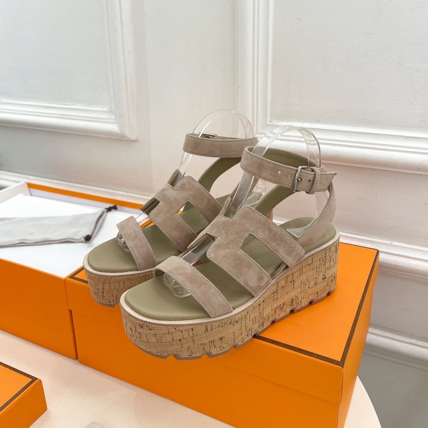 HERMES Havane 30 Sandal Light Brown Suede