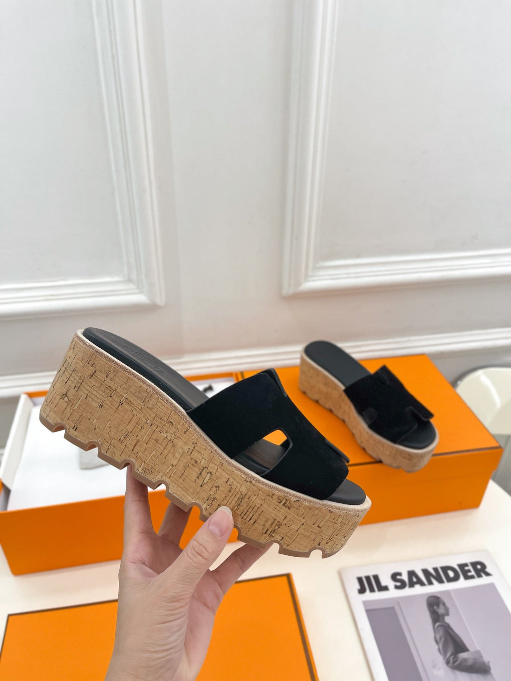 HERMES Eze 30 Sandal Black Suede