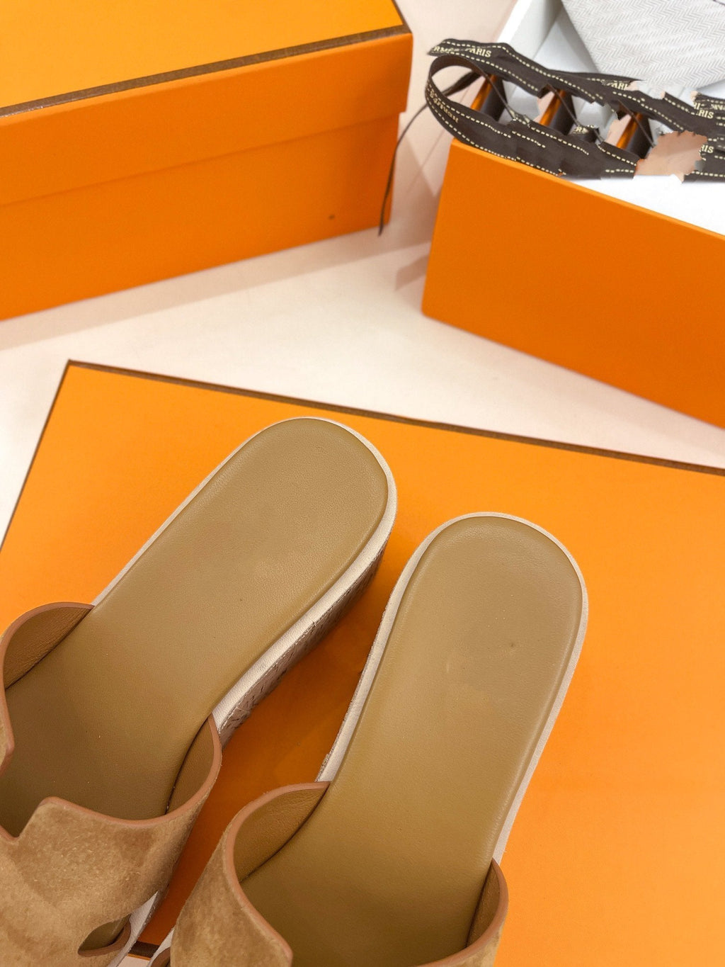 HERMES Eze 30 Sandal Brown Suede