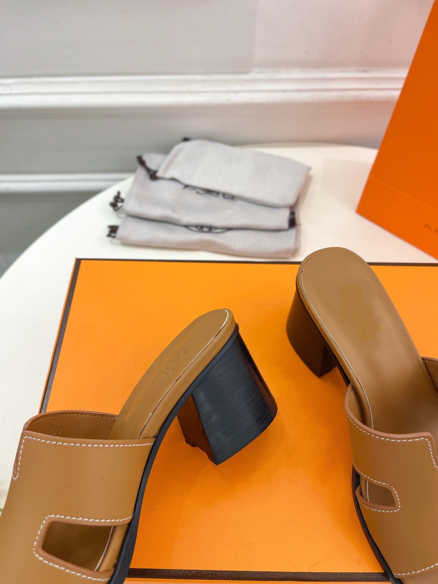 HERMES HELIA 60 SANDAL BROWN