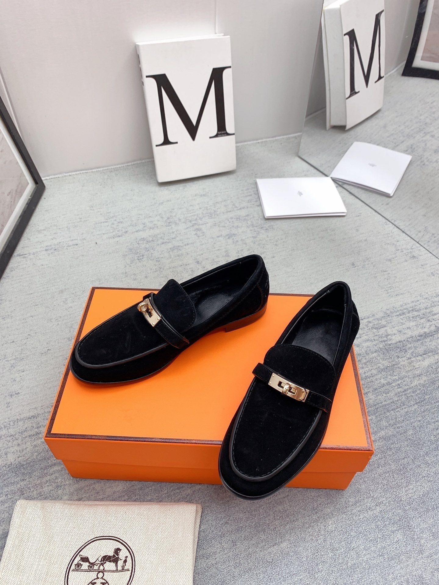 HERMES Destin Loafer Suede Black